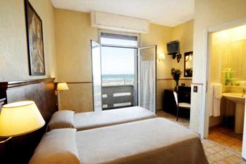 Hotel Belvedere Lido di Ostia Pokój zdjęcie